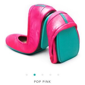 Tieks pop pink size 9 nwt
